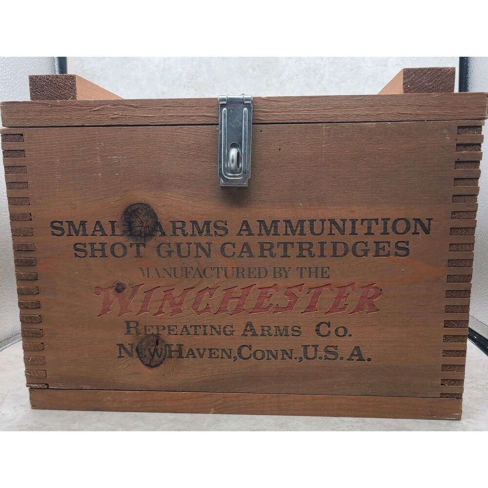 Winchester Repeating Arms Co Wooden Ammunition Box Ammo Solid Wood Locking Latch